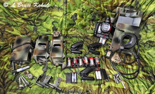 DSLR Canon 400D camera trap and wireless 270EX flashes